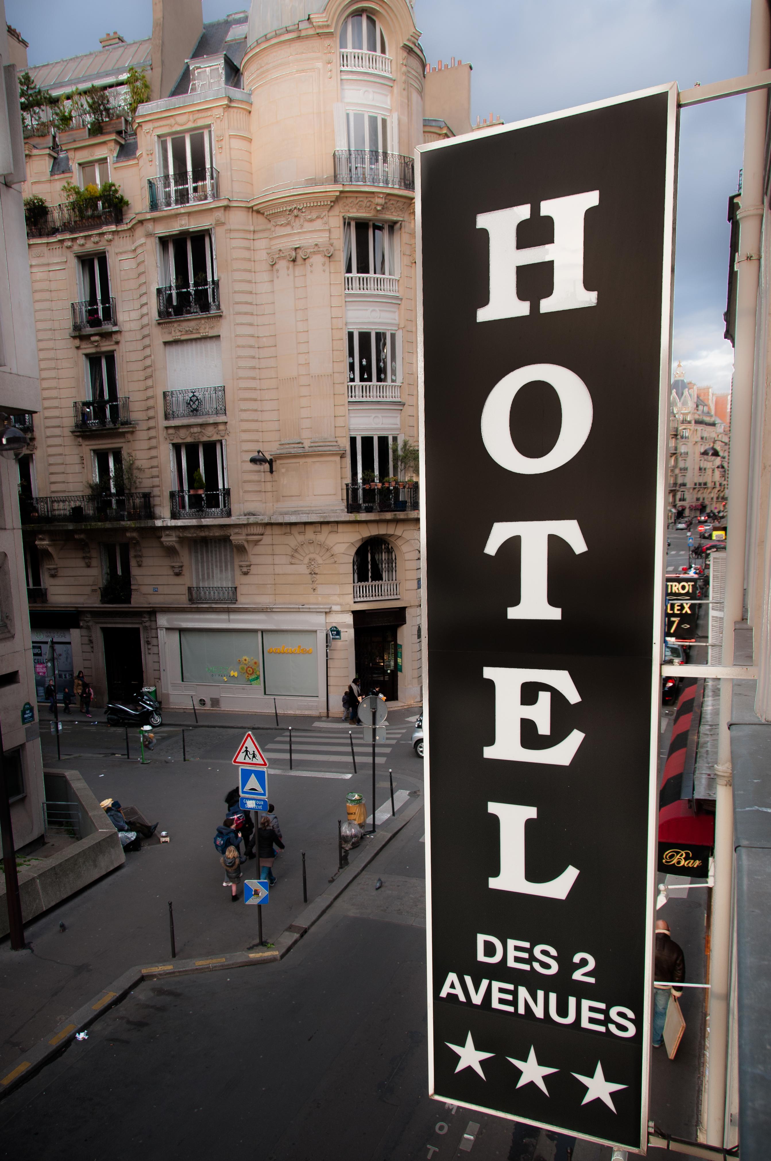 德阿文努酒店 巴黎 外观 照片